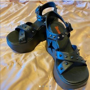 COPY - Demonia Platforms